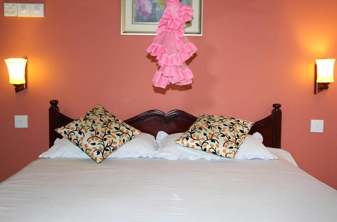 Holiday Guest Inn Negombo Dış mekan fotoğraf