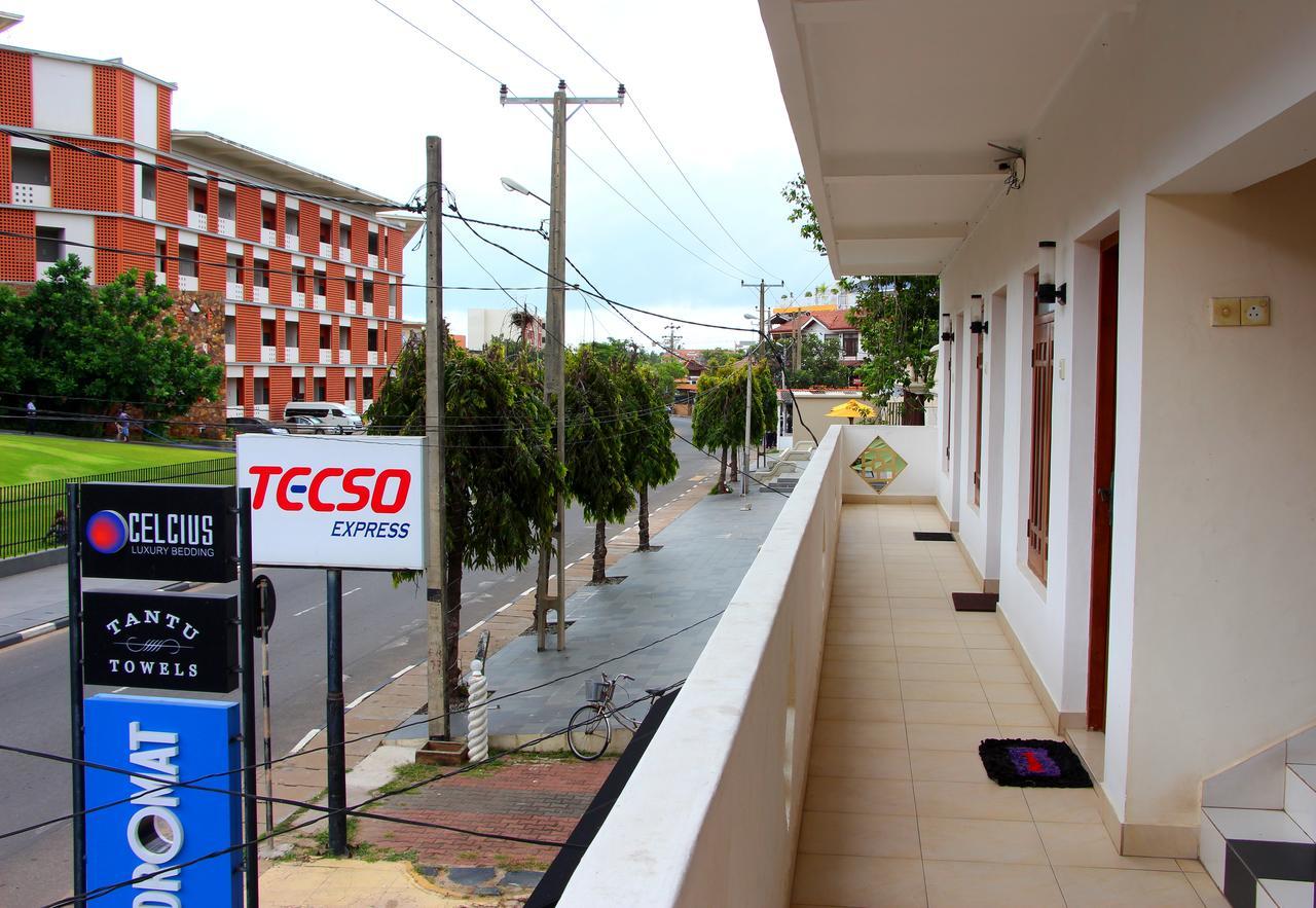 Holiday Guest Inn Negombo Dış mekan fotoğraf